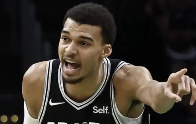 开云娱乐-31分12板6助6帽！文班亚马再轰恐怖数据比肩邓肯