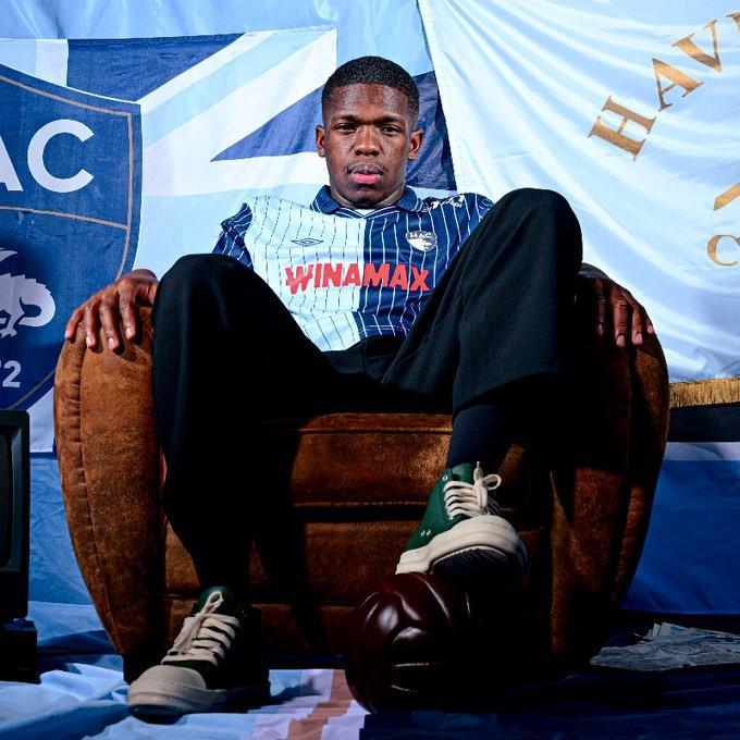 开云体育-官方：勒阿弗尔租借萨尔茨堡红牛中场杜瓦特