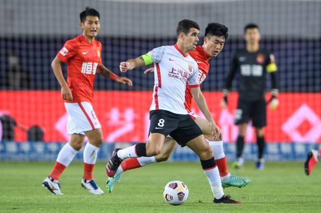 开云APP下载-【中超】奥斯卡失良机 广州队0比0闷平上海海港