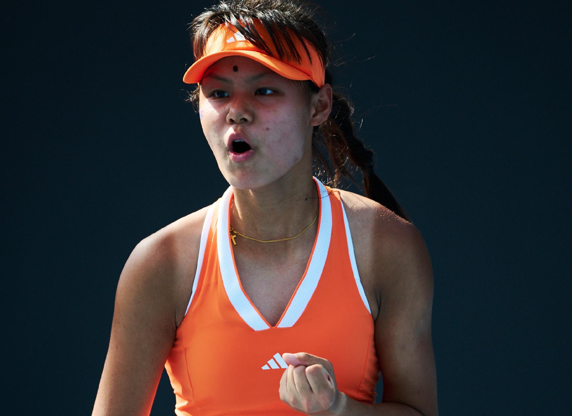 kaiyun sports-遗憾！中国女网15岁新星1-2止步八强：15连胜终结，已进世界前十